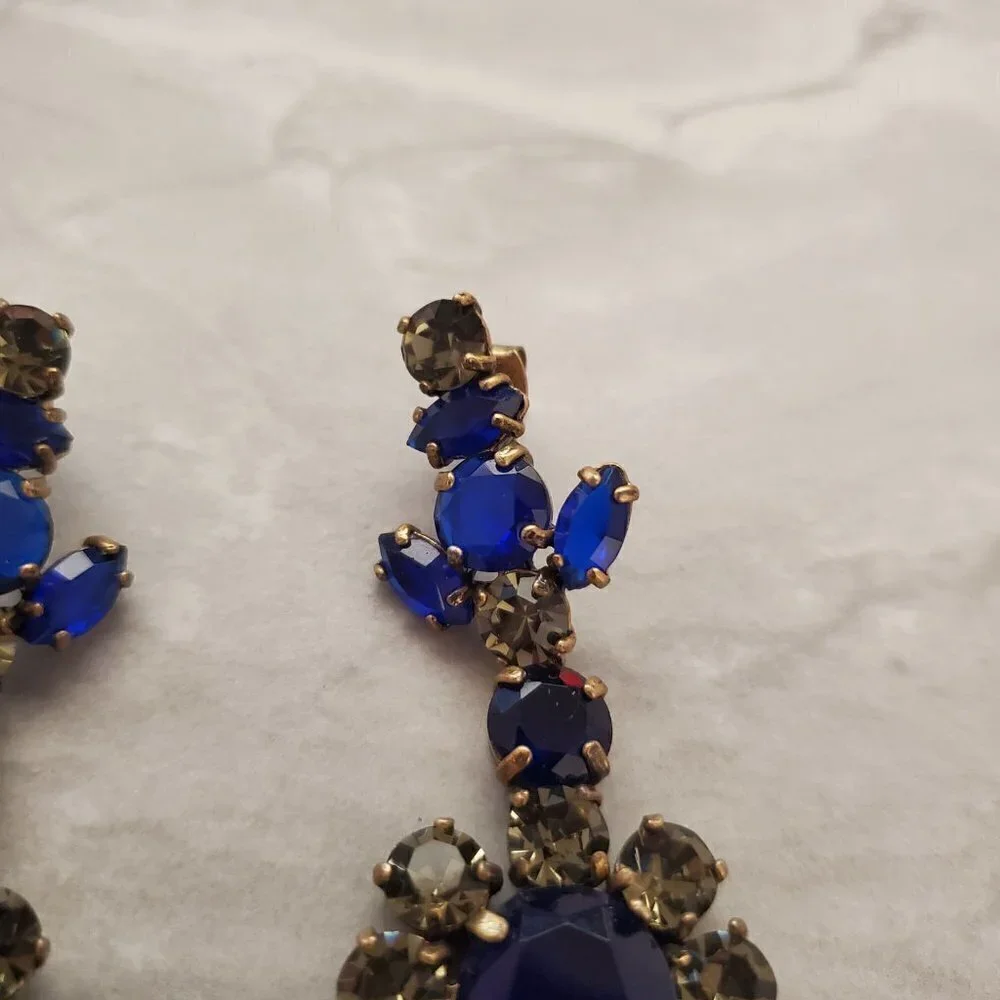 💖 J.Crew Blue Grey Rhinestones Crystals Cluster Statement Drop Dangle Earrings